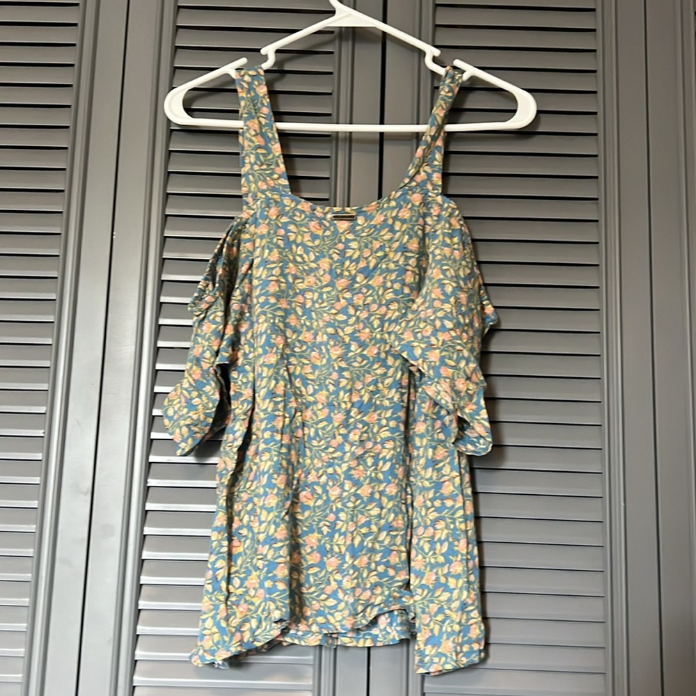 NWT Billabong : Floral Shoulder Peekaboo Top - Medium - Picture 4 of 12